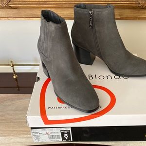 BLONDO SABINA WATERPROOF BOOTIES SZ 8 $48